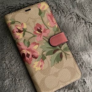 Coach iPhone XS MAX phone wallet. BRAND NEW.